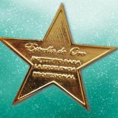ESTRELLA DE ORO A LA EXCELENCIA PROFESIONAL